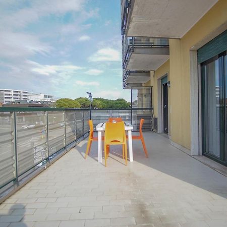 Appartamento Nuovo Centralissimo 150 Mt Dal Mare Lido di Jesolo Exterior photo